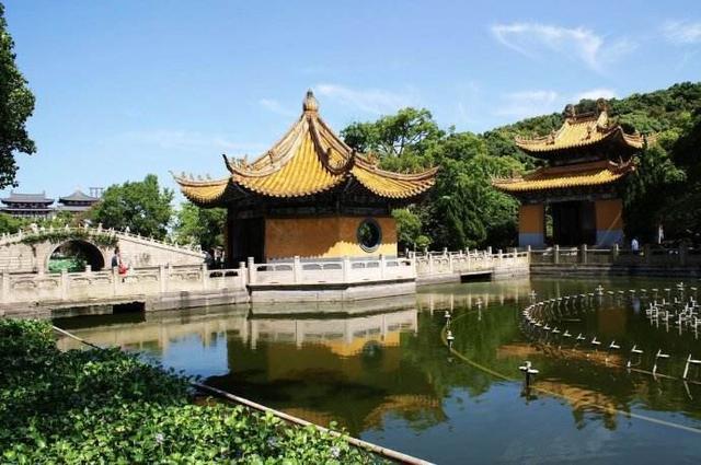 诸暨客运中心至普陀沈家冂大巴车车票随时都有吗？