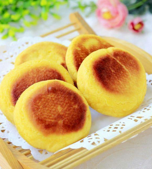 美食推荐奶香玉米饼牛奶玉米饼蔬菜饼