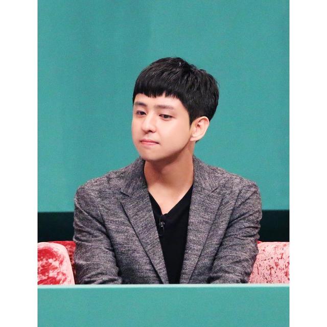 sj颜霸金起范没有"退圈",粉丝的话被无限放大,静静欣赏帅哥