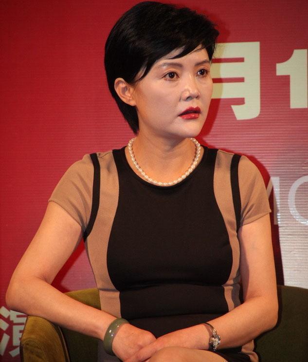 50岁女星马晓晴近照曝光,童星出身,现状令人唏嘘