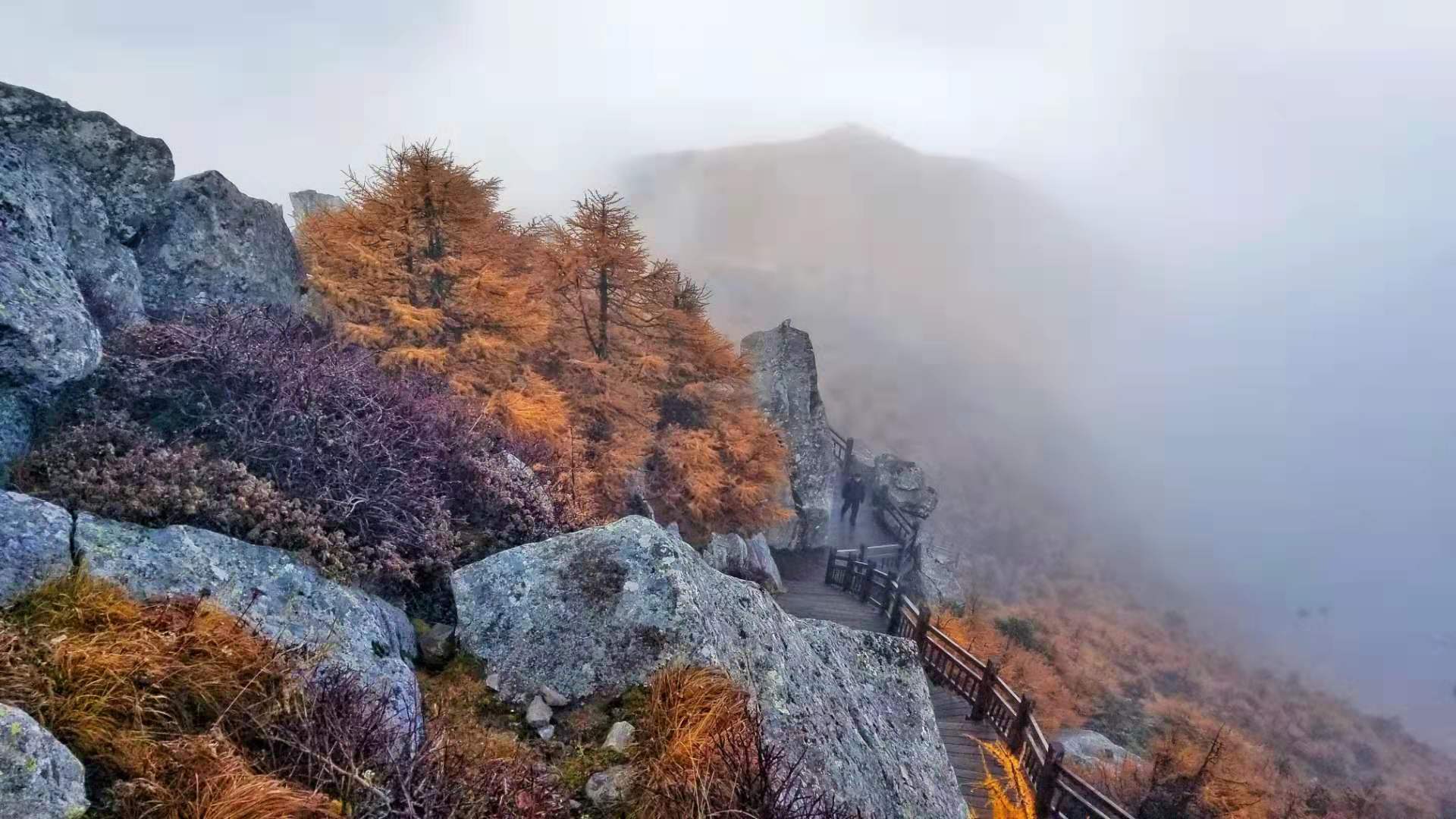 秦岭主峰太白山,中国内陆的雪域高原