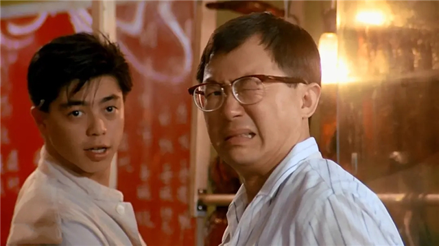 ",其实八十年代在香港电影中他还是蛮正派的,比如《鬼马校园》的谢天