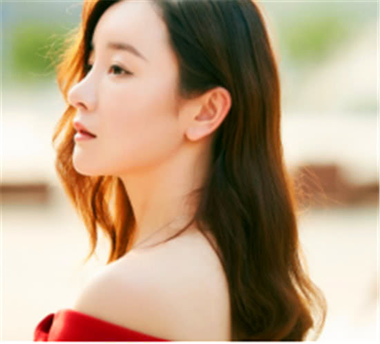 一个快被遗忘的女明星,风头曾胜过唐嫣,今30岁尝试不同的美|张檬|唐嫣