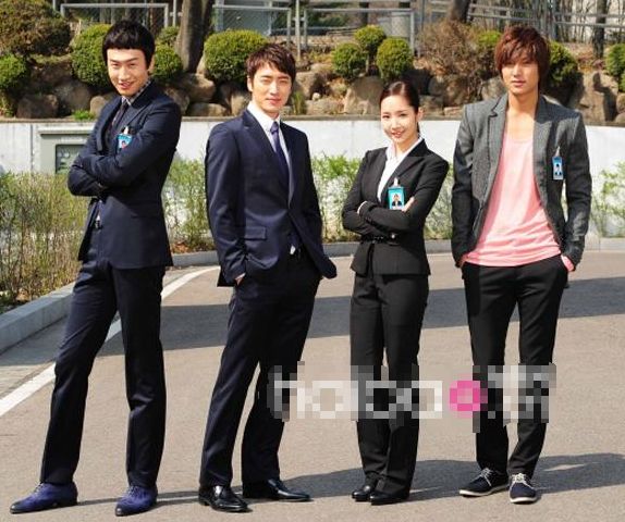 当1米90李光洙撞上1米87李敏镐,大长腿已不重要,颜值才是硬道理