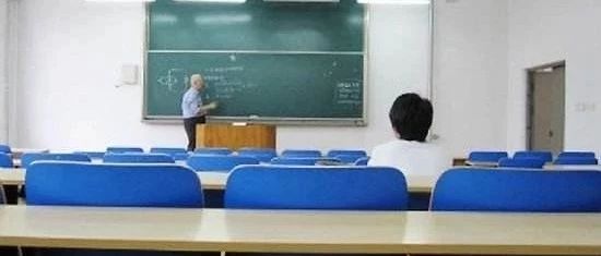 40名大学生旷课太多被退学，大学这样做也是对自身教育质量负责 |明教论坛|大学教育_新浪新闻