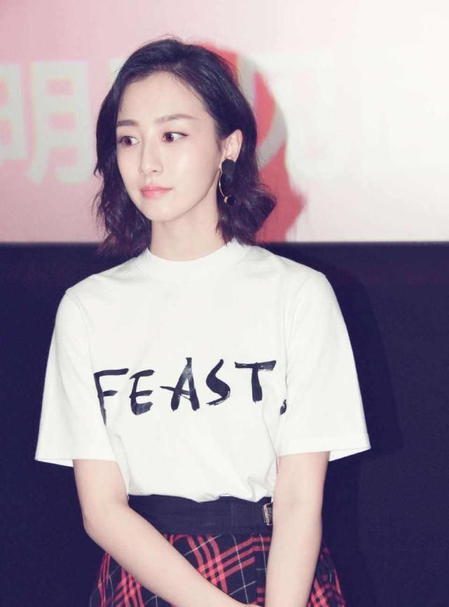 明星叶青,娱乐圈影视演员,是具有潜力的新生代女星