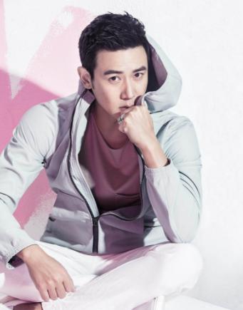 42岁鲍蕾和陆毅有多恩爱,简直羡煞旁人,网友:难怪陆毅爱她22年