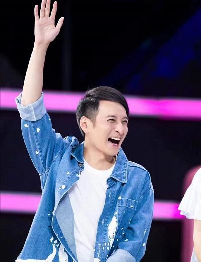 快乐大本营李维嘉连续过了三次生日每一次都有明显变化