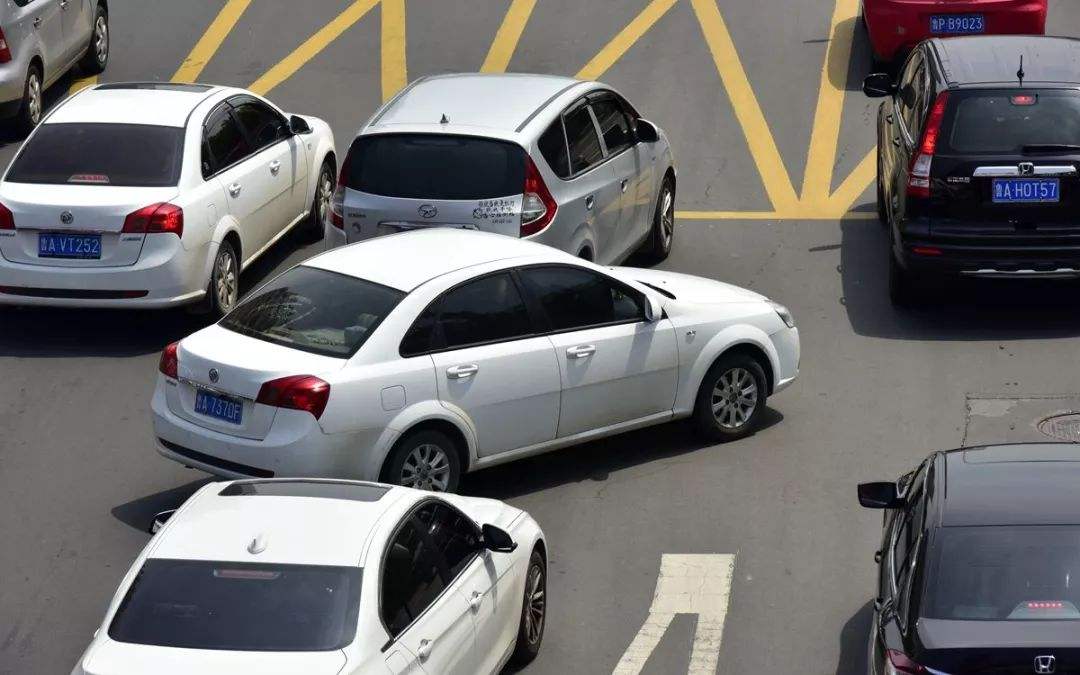 花钱找罪受！过年开长途回家，最好别买这些车