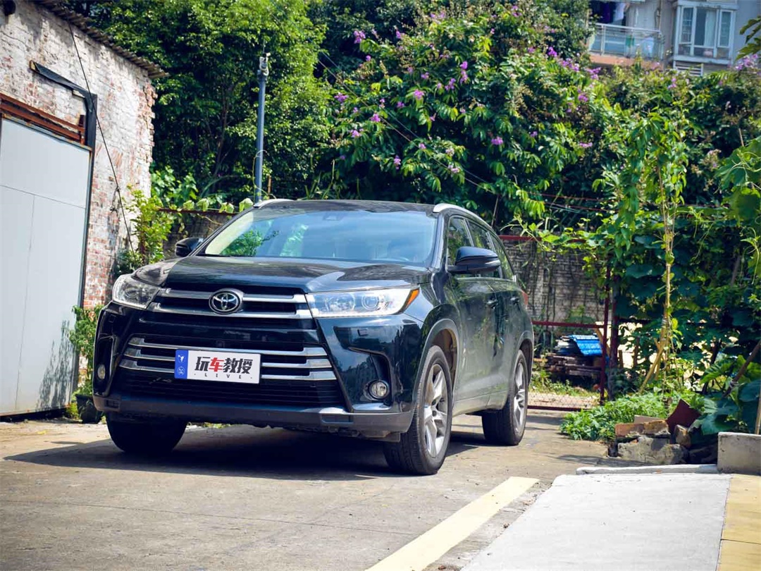 上市多年死活不降价，这些车买到就赚！