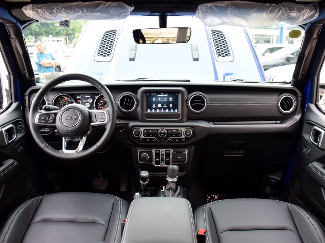 上市多年死活不降价，这些车买到就赚！