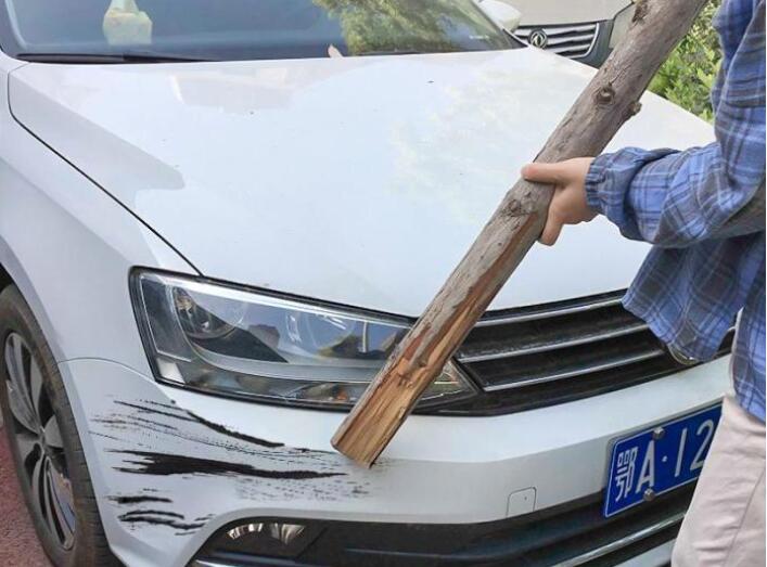 途观再遇劲敌, 这车比路虎气派, 纯进口+大七座, 配四驱不足14万