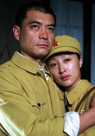 代表作有:《三国》《黄河绝恋》,《无懈可击》,《英雄无悔》,《历史的