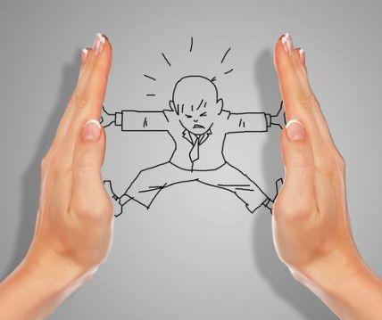 秀才遇到兵,有理也说不清,遇到不讲理一根筋的人做到以下即可