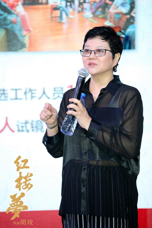胡玫电影版红楼梦后期制作预计今年上映元妃省亲效果图很魔幻