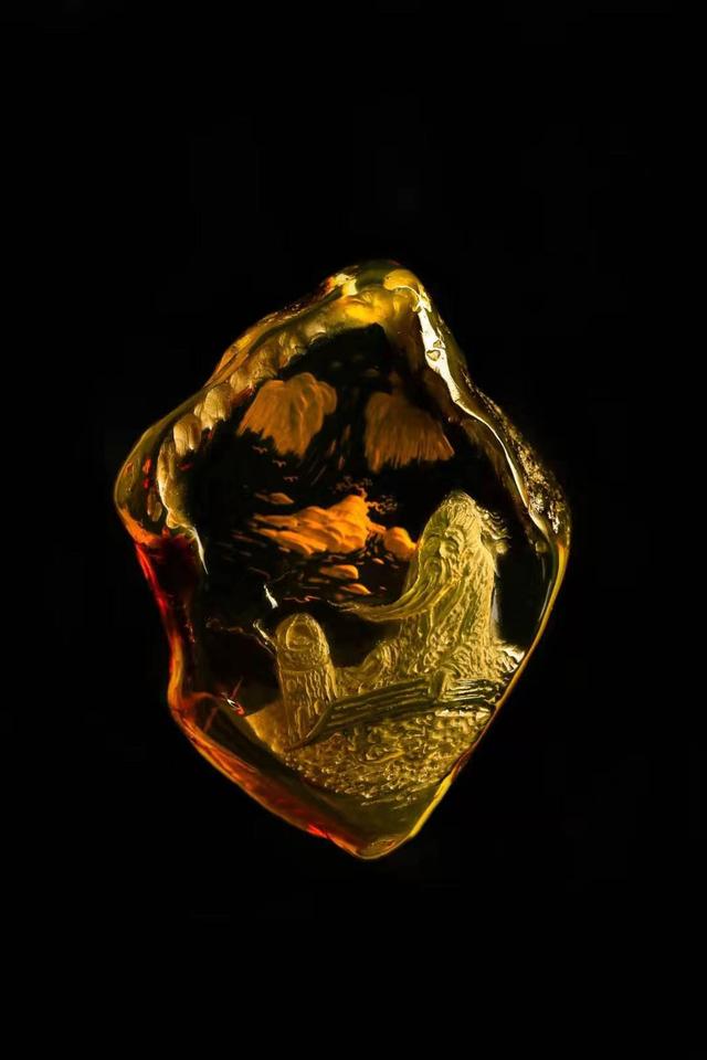 琥珀灵魂的使者—胡庭峰