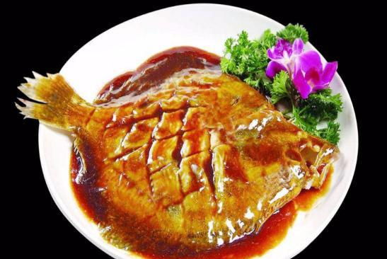 红烧多宝鱼和番茄酸菜鱼片这样做鲜美可口大人孩子都喜欢吃