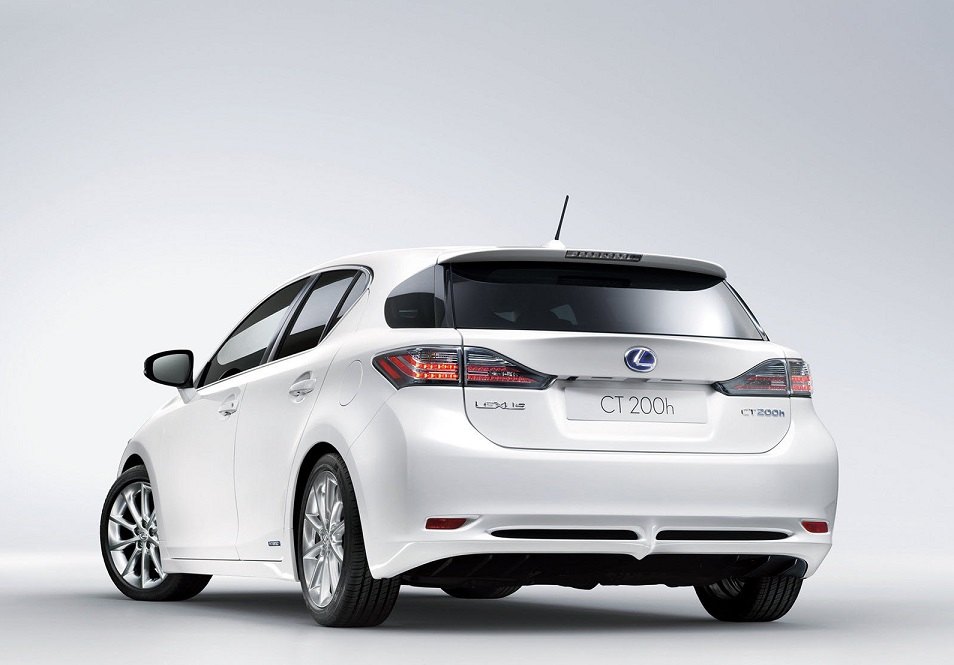 背门无法正常开启 丰田召回部分雷克萨斯ct200h-新浪汽车