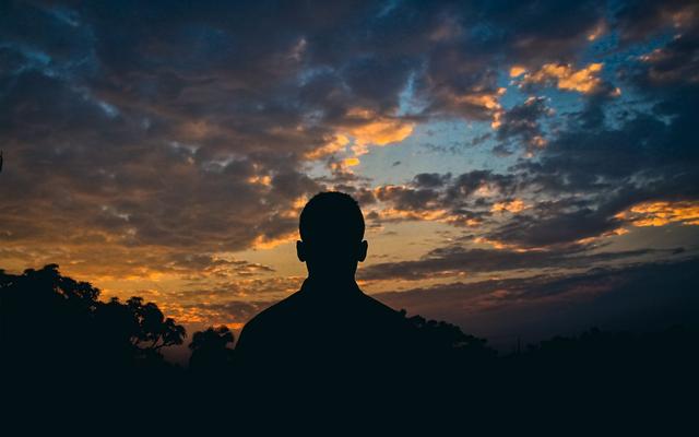 懂得伪装表面同你真情实意内心早已不满的星座