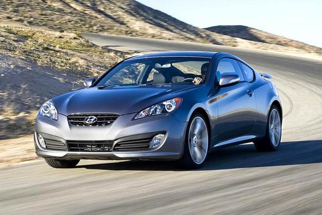 20万价格的进口跑车，却被许多人嫌弃，现代酷派到底做错了什么