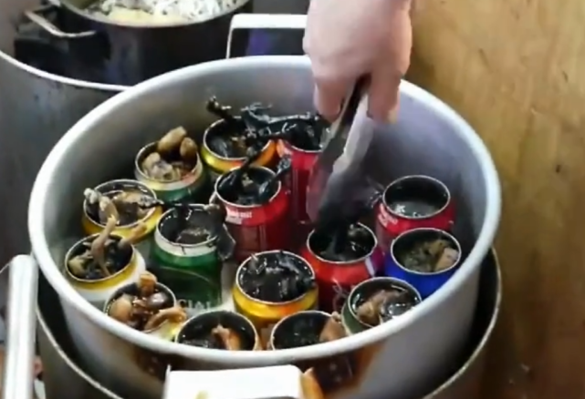 原来这才是“名副其实”的可乐鸡,越南人的最爱,外地人却不敢吃休闲区蓝鸢梦想 - Www.slyday.coM 原来这才是“名副其实”的可乐鸡,越南人的最爱,外地人却不敢吃休闲区蓝鸢梦想 - Www.slyday.coM