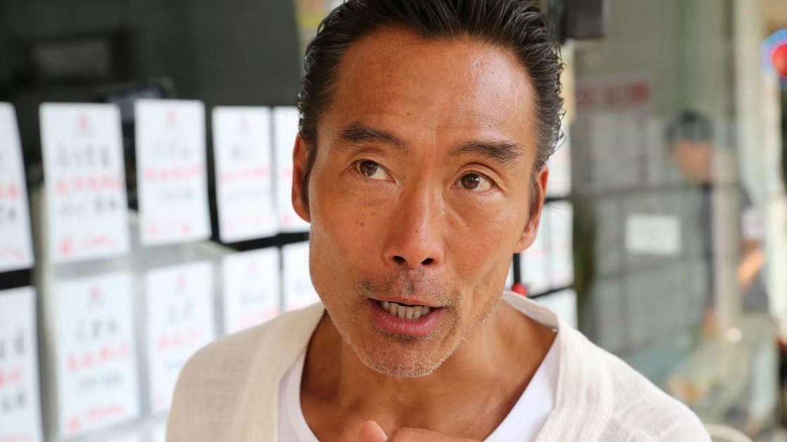 古惑仔郑浩南正式复出曾遇艺人耍大牌嫌早餐垃圾不愿下车