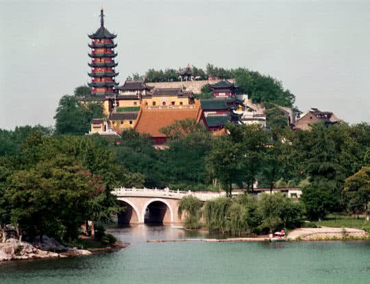 山东金乡金山公园,被誉为一个有故事的公园