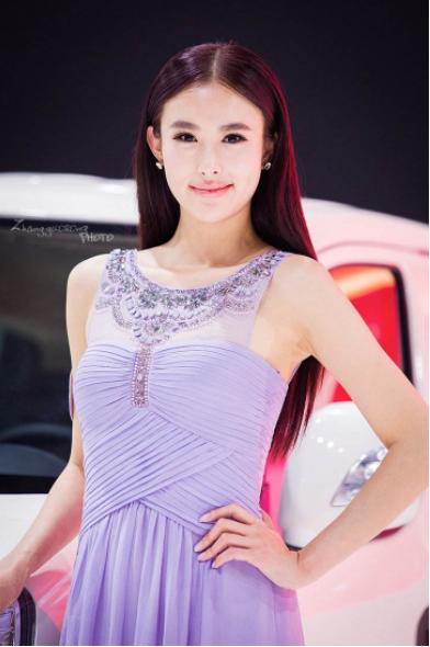 "中国第一车模"兽兽,婚后强势回归,现在的生活着实让人羡慕