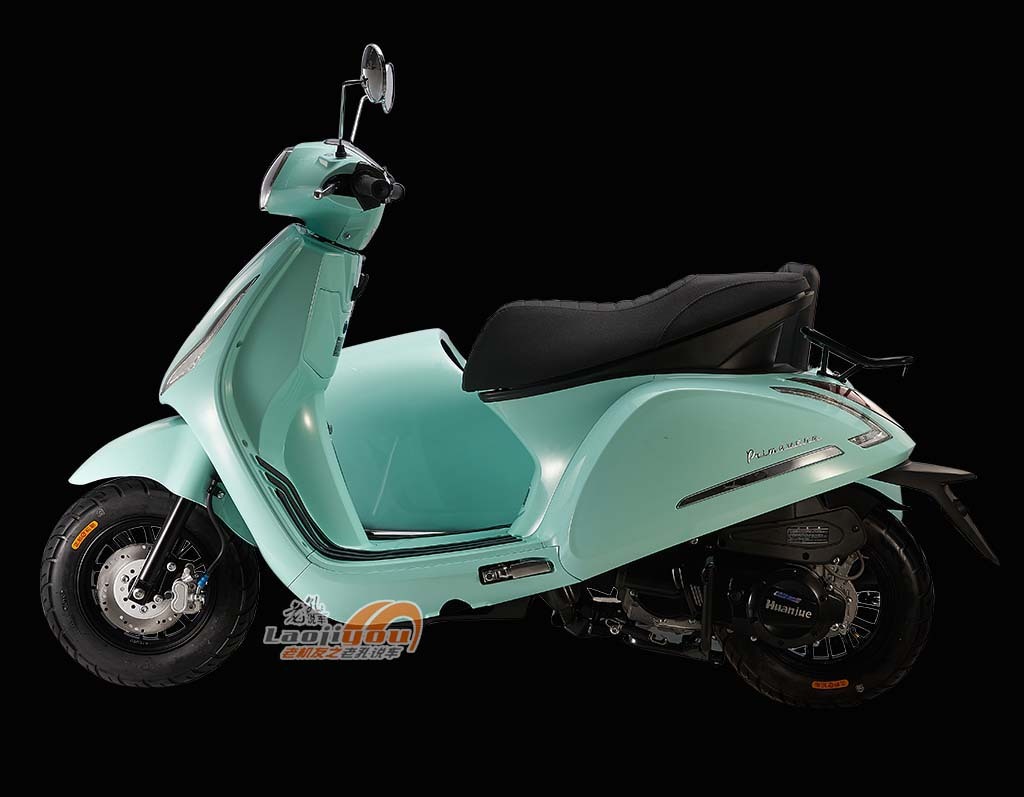 13800元国内唯一可上牌的环爵踏板挎子升级版上市竟然砸不烂