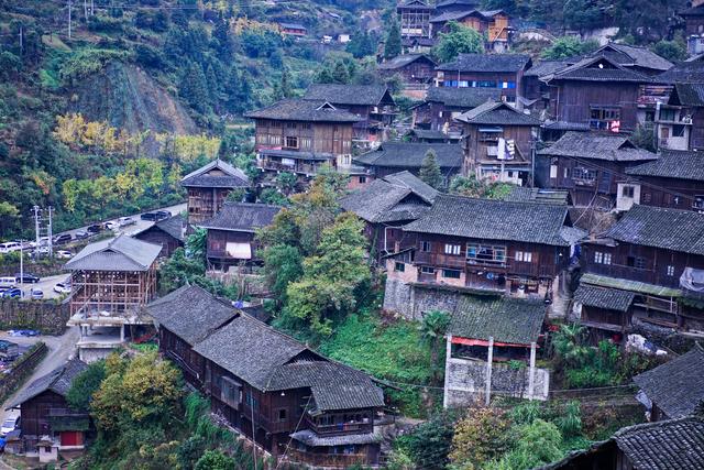 这个古苗寨距重庆3小时,广州6小时,游客纷纷赶去过苗年|雷山|苗家