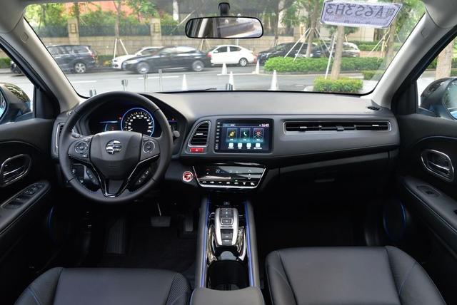 20万内拿下，家用省钱且空间实用，3款合资&自主纯电动SUV推荐