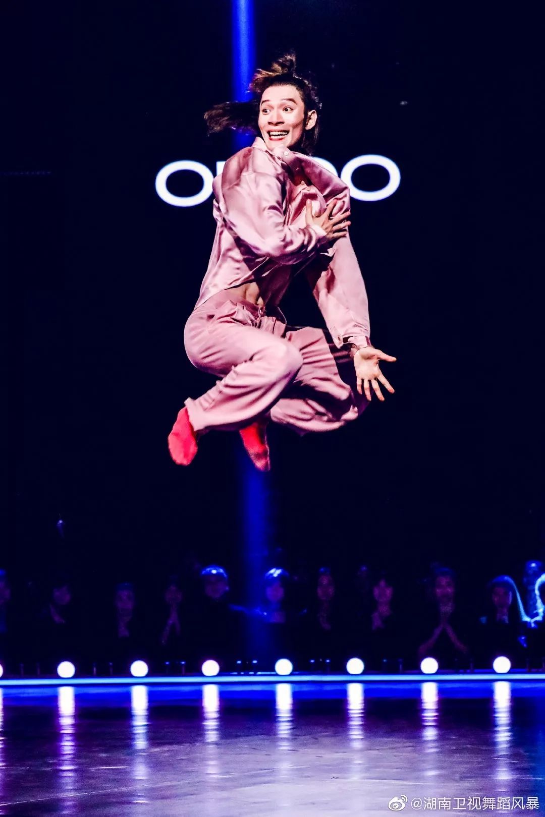 为了一个"美"字,《舞蹈风暴》请来拥有高水准专业舞蹈背景的评审沈伟