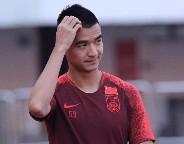 中叙之战临时换场地,国足提前一周兵发阿联酋|刘彬彬|国足|阿联酋