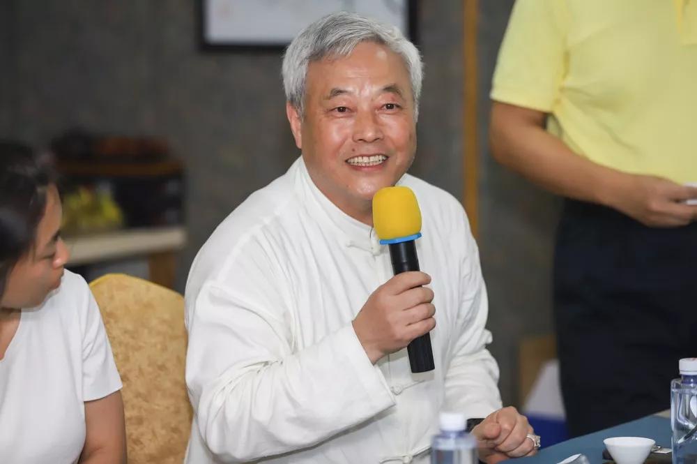 一场专属白茶的味蕾心动,一场专业心灵礼遇在深土牌茶叶总部开启