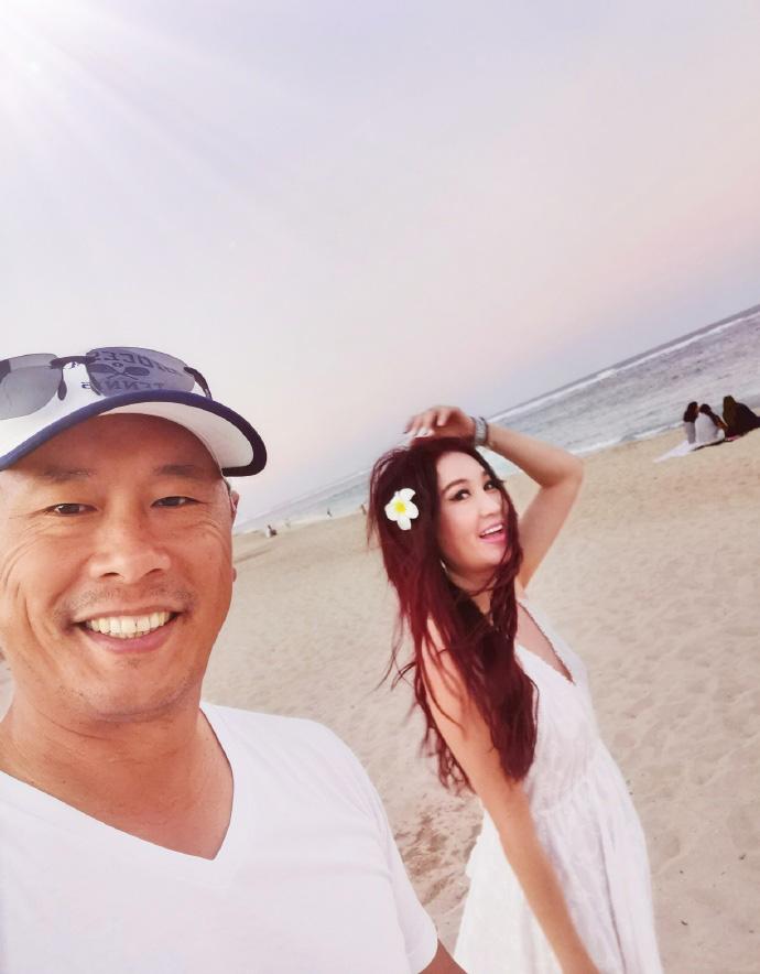 破格演出夺越南电影大奖,53岁温碧霞直呼意外,没想到有人会喜欢