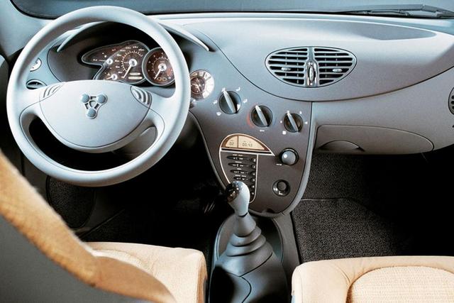 保时捷历史上最丑的车，中国特供只卖8万