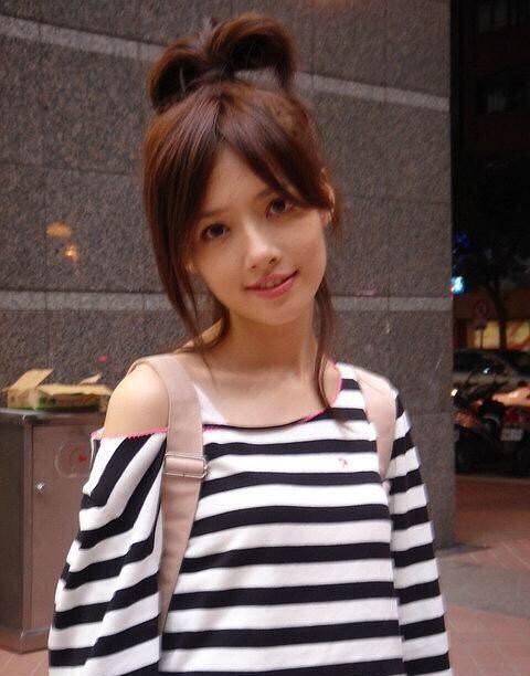 郭碧婷早年生活照无滤镜无美颜却清新脱俗妥妥的校园女神