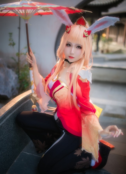 小姐姐cos公孙离随意坐台阶不算啥看到阿离舞懵了