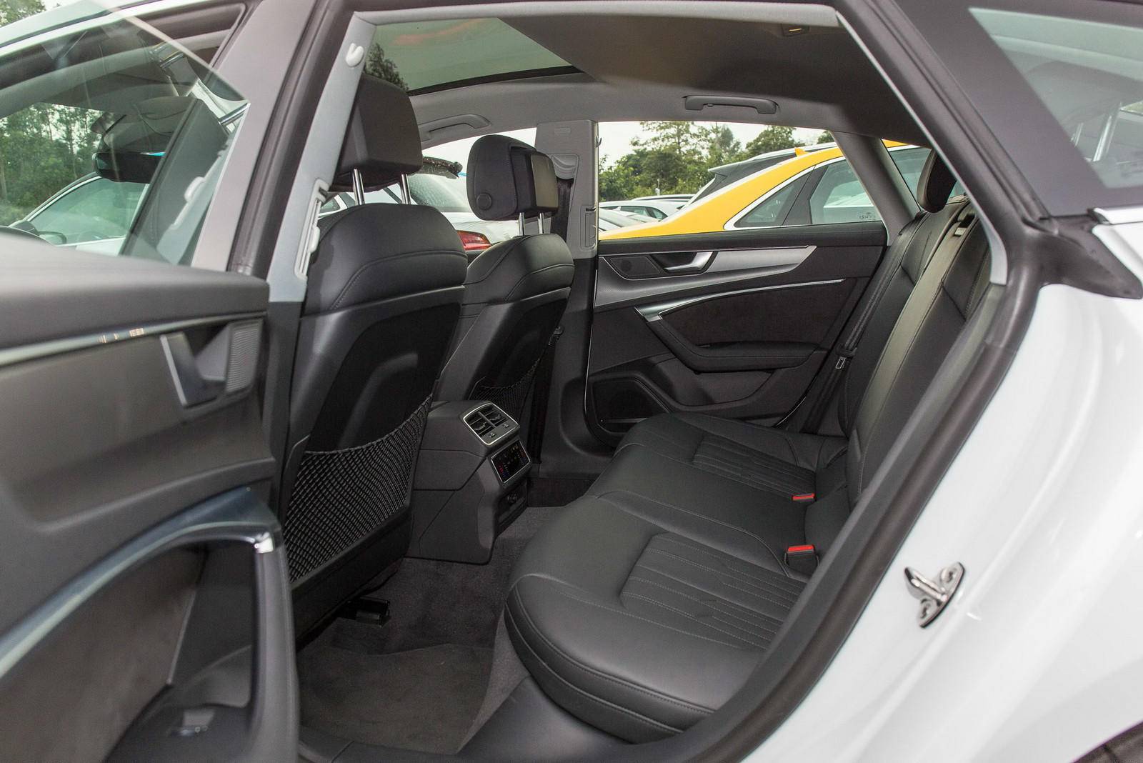 廉价版的帕拉梅拉55万起换代进口配带锁四驱底盘偷师保时捷