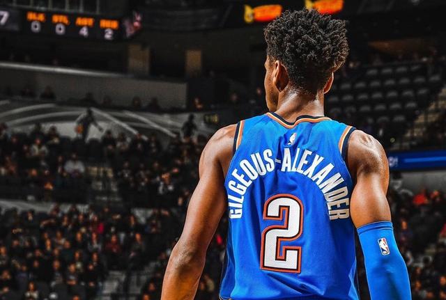 保罗赛后和邓肯聊天,亚历山大陷入呆滞,被34老将打爆|阿德|保罗|雷霆