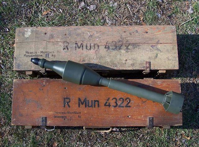 二战德国出了个火箭筒,坦克在它面前毫无还手之力!美军也出了力