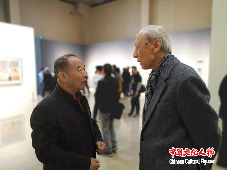 韩玉臣与杨飞云 张晓凌 尚辉等专家在央视研讨世界艺术新风向