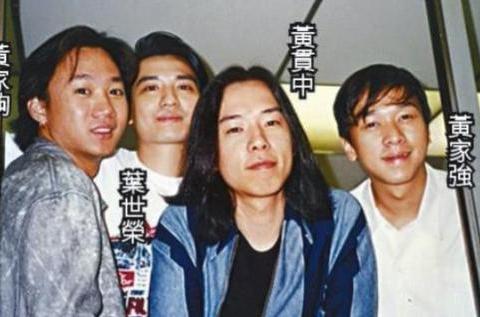 Beyond周年演唱会，黄贯中宣布退出，歌迷不满没黄家强演出_新浪新闻