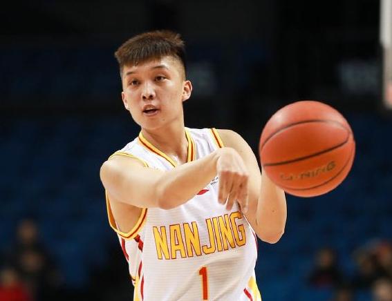 国字号后卫打的太疯狂 cba赛场应该有他一个位置|cba|李柏润|后卫