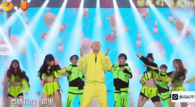 腾格尔双十一唱歌火了！网友：他全程在“骂人”......（组图） - 23