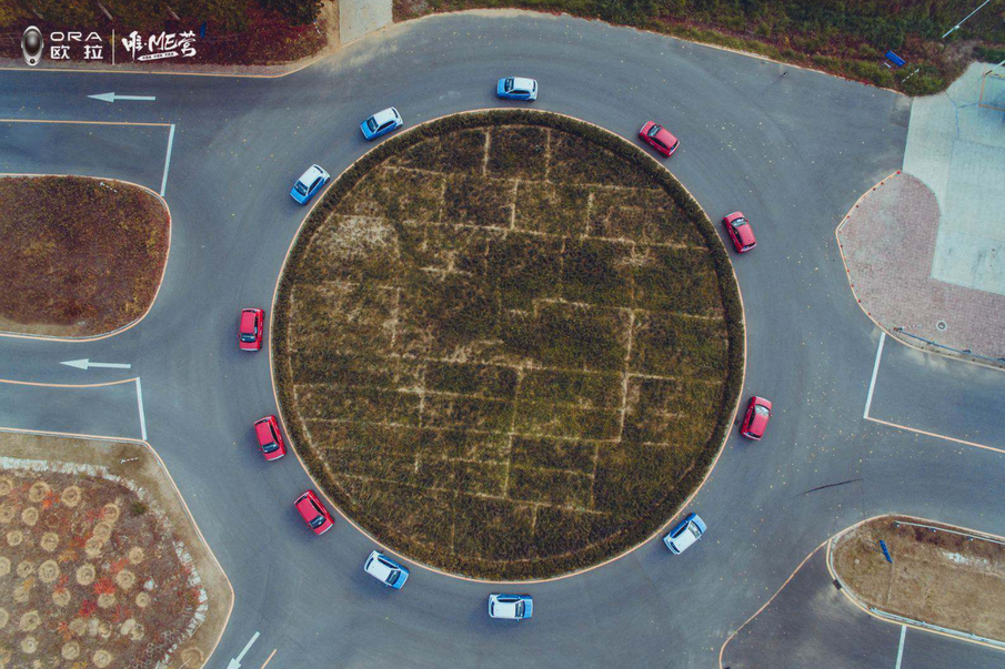 纯电动汽车有未来吗？“车市小喇叭”为您揭秘长城蜂巢新能源