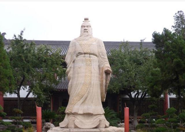 召公是西周建国后的重臣,与周公旦,姜子牙并称,成就成康盛世