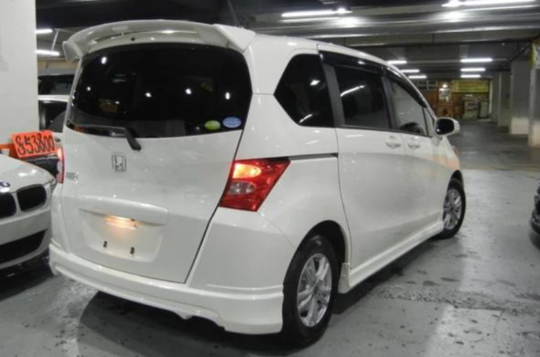 本田最便宜的MPV，10万配侧滑门，要跟“五菱神车”抢市场？