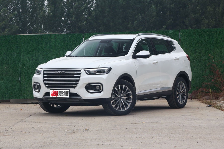 10月SUV销量：长安CS75逆袭成亚军 奥迪Q5L领跑豪华SUV