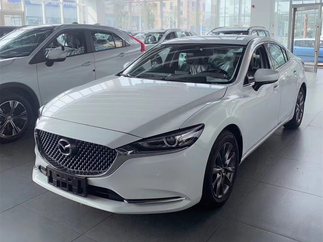 2020款阿特兹提车作业,车主:全款花了20.2万,2.5l油耗7.6个